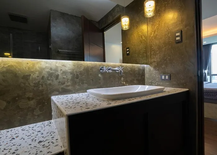 Stayhere Luxury 2 Bed Avant@fort Amazing View * Manila