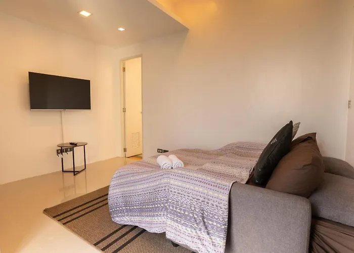 Apartment Stayhere Luxury 2 Bed Avant@fort Amazing View Manila